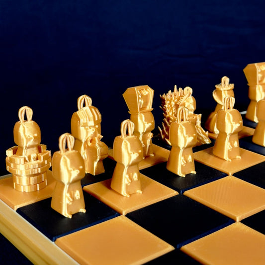 Jeu d’échecs doré avec pièces en forme de lapins – vue de face